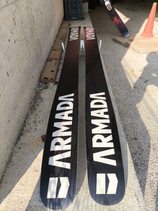 Esquís Armada Norwalk salomon guardián 16