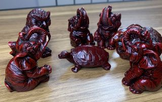 Statuette Feng Shui resina rosse