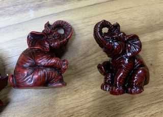 Statuette Feng Shui resina rosse