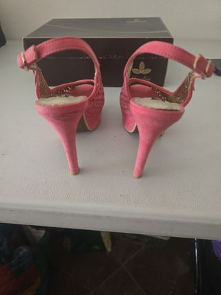 Tacones Jaclin coral talla 37