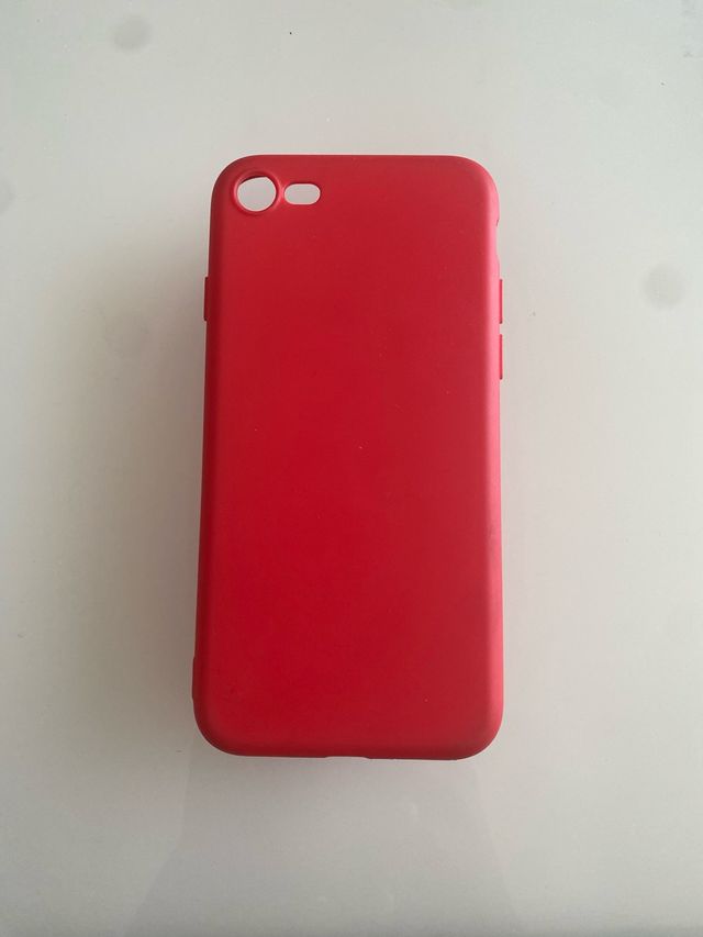 Funda roja iPhone 8