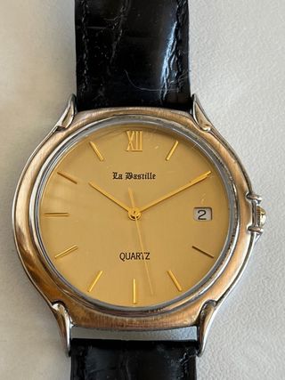 Reloj La Bastille clásico dorado