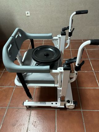 Silla elevadora movilidad reducida