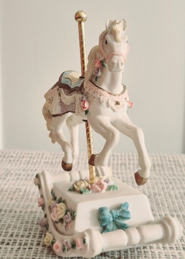 Caballito musical vintage