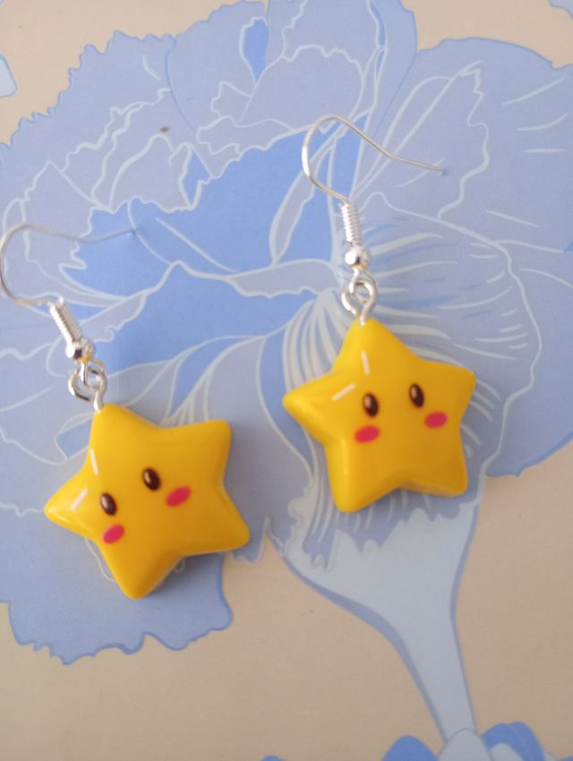Orecchini kawaii stella gialla