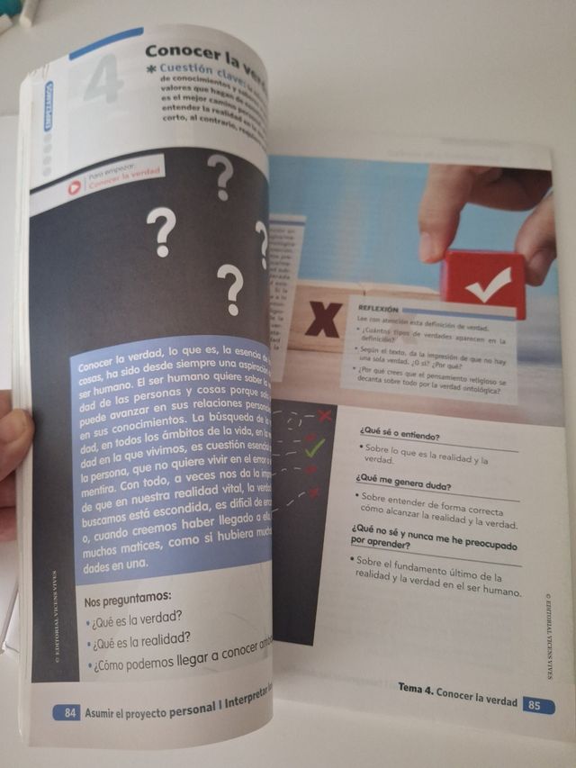 RELIGION CATOLICA 1 BACH (COMUNIDAD LANIKAI)