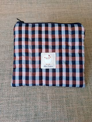 Cartera, neceser, bolso de mano