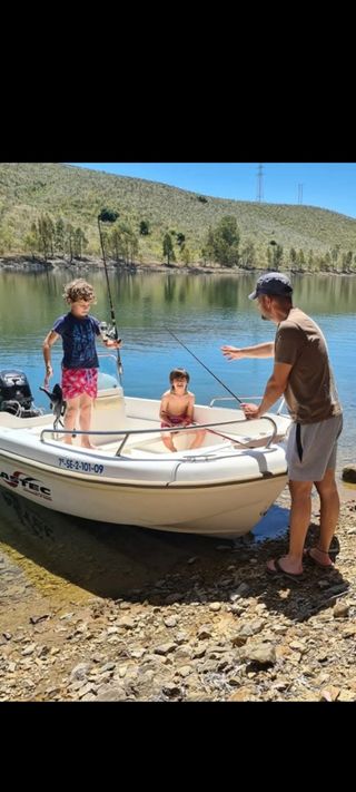 Barco Astec 400 + Motor Mercury 30cv