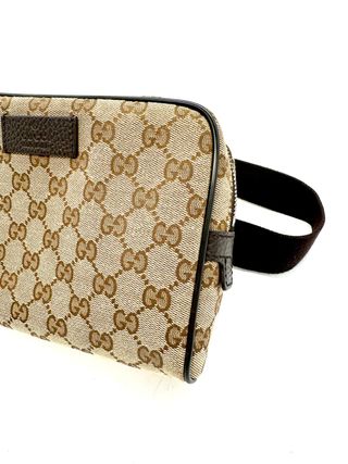 Riñonera Gucci GG Supreme