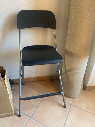 Trona negra altura asiento 60 cm total 100cm