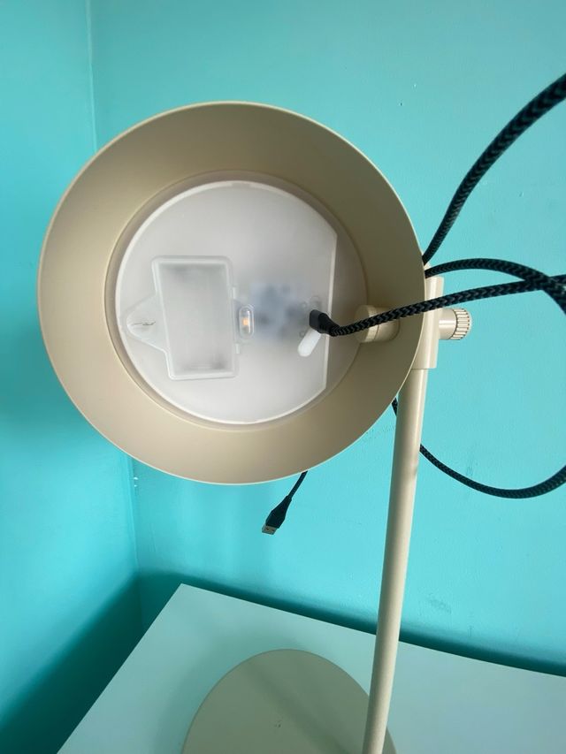 Lampara escritorio Ikea - Beige