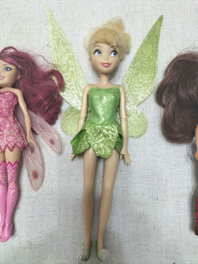 2 Muñecas hadas y 1 muñeca vaquera