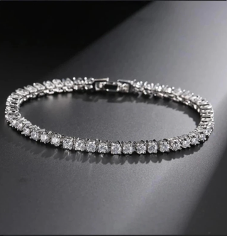 Pulsera de plata con piedras preciosas