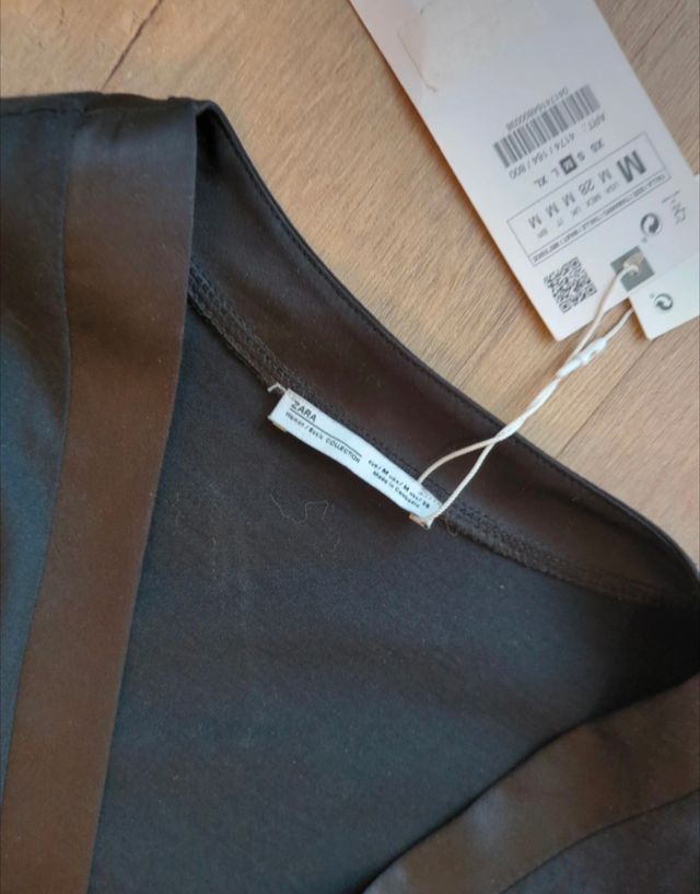 Vestido negro Zara M