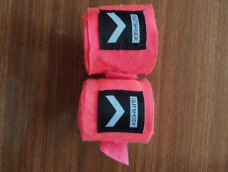 Saco boxeo Outshock + guantes + venda