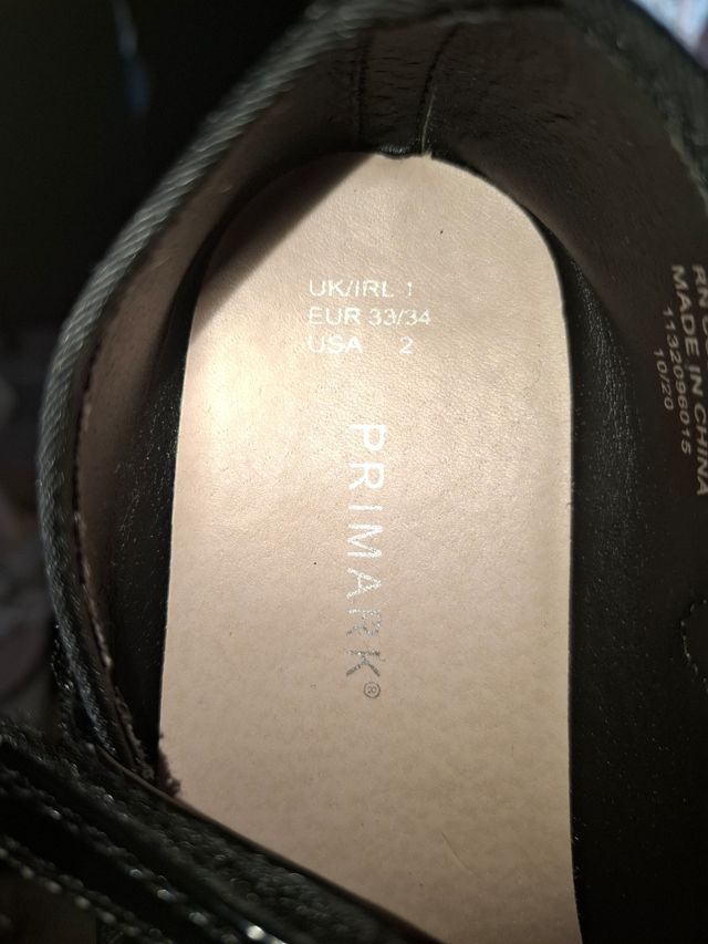 Zapatos niña Primark charol 32