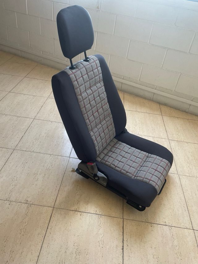 Asiento de Nissan cabstar o renault maxity