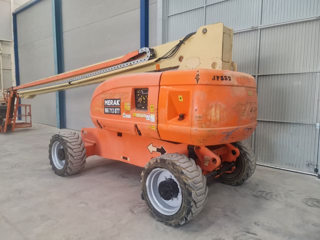 Plataforma elevadora JLG 860SJ