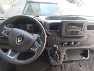 Renault Master 2023
