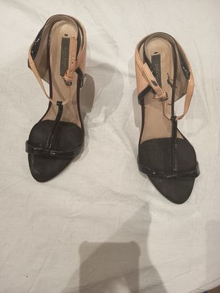 Sandalias de tacón Zara beige-negro