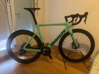 Bicicleta carretera Bianchi Aria 