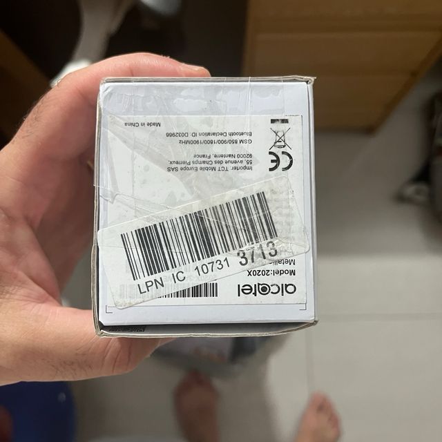 Alcatel 2020 - Teléfono móvil