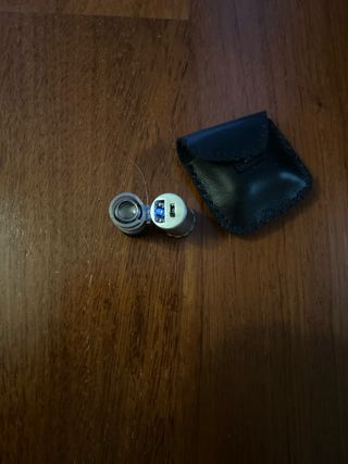 Mini microscopio LED con estuche