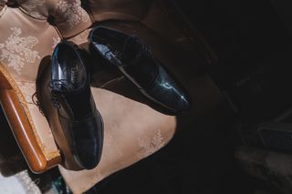 Traje novio azul turquesa