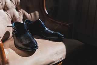 Traje novio azul turquesa