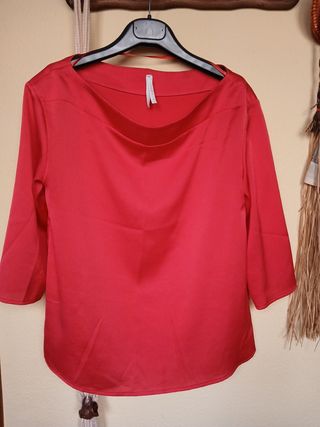 Blusa rossa elegante maniche 3/4