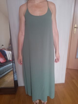 Prendisole lungo verde militare, incrociato dietro