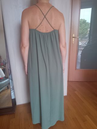 Prendisole lungo verde militare, incrociato dietro