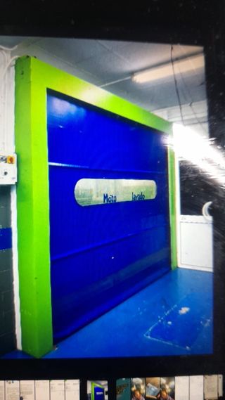 Puerta taller 3,25x2,80m