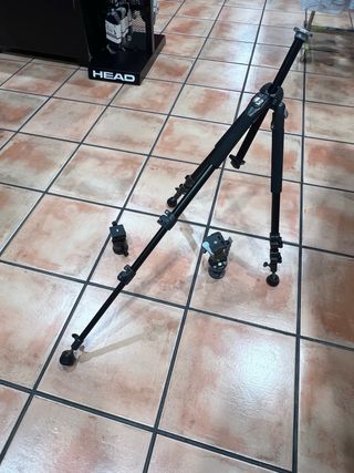 Trípode + 2 Cabezales
