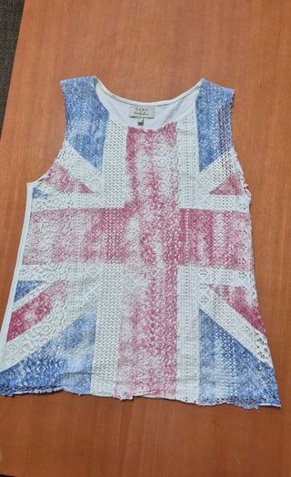 Top Zara crochet UK flag