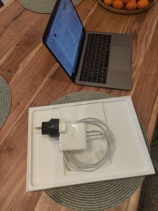 MacBook Pro 13" - Plata