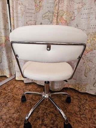 Silla oficina blanca ruedas