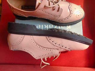 Zapatos Niko Amore planos, con cordones, rosa palo