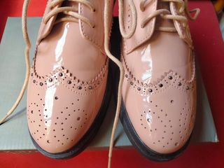 Zapatos Niko Amore planos, con cordones, rosa palo