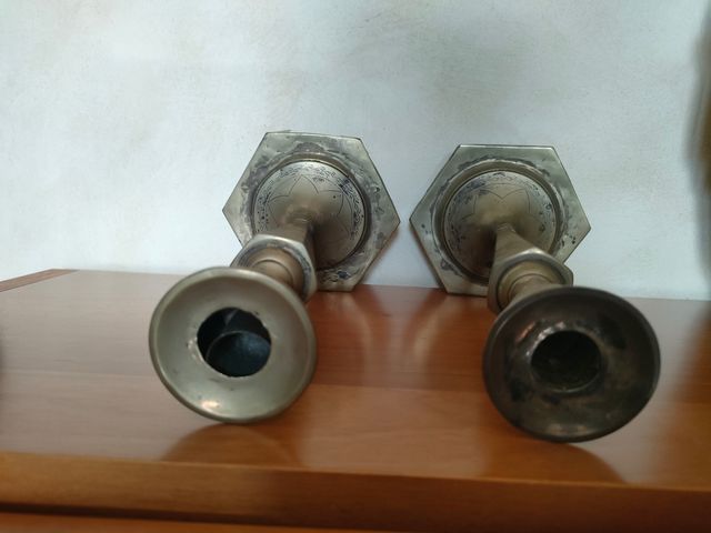 Candelieri antichi in metallo