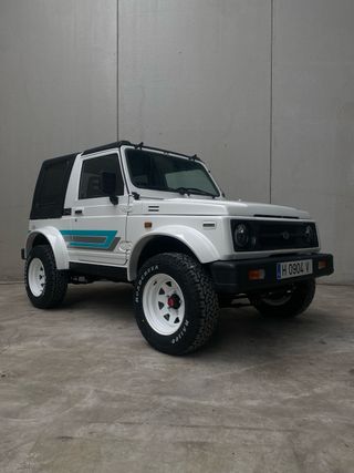 Pack 4x4 Look ancho aletines + Llantas + Neumático