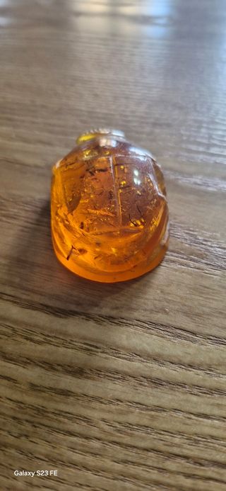 Escarabajo de ámbar egipcio  desconozco epoca