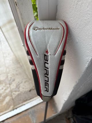 Híbrido Taylormade Burner 4-21, varilla stiff
