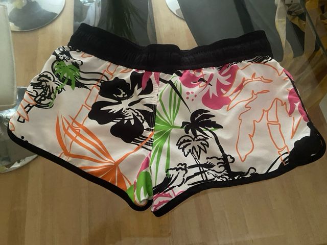 Shorts estampados - rosa y blanco