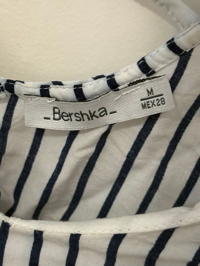 Top Bershka rayas azul marino blanco M