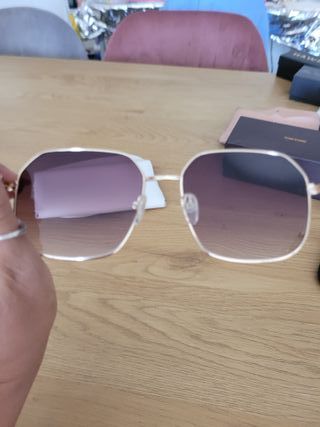 Gafas Mango - Doradas y Moradas