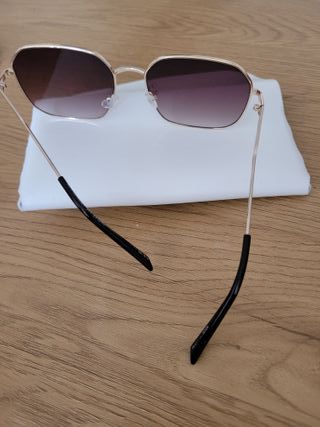Gafas Mango - Doradas y Moradas