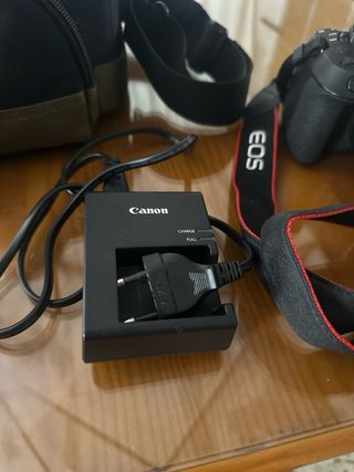 Canon EOS 1300D - Cámara Réflex