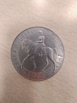 Moneta Elisabetta II 1977