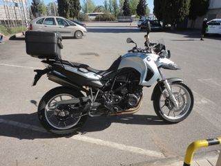 BMW F-650-GS motor 800cc